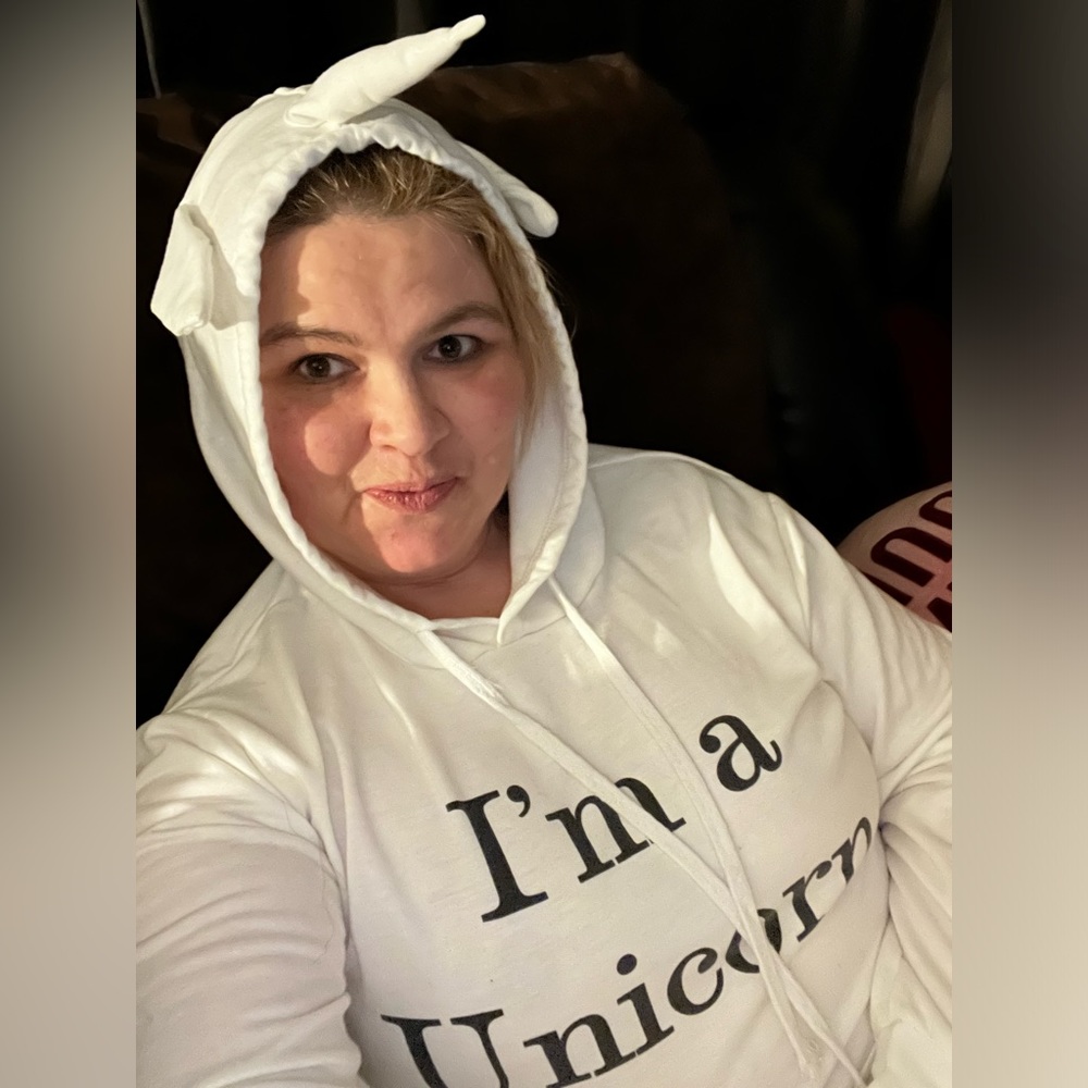 Lindsey Westphal is LIVE!! - Picture 12 of 15